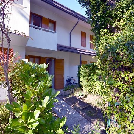 Villa Betty Lignano Sabbiadoro Exterior photo